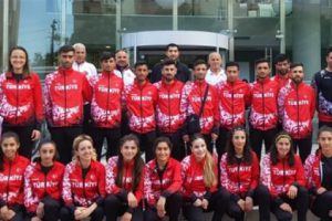Dağ koşucuları Romanya'da madalya peşinde