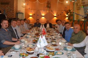 Bursa NOSAB VE NİLSİAD ailesi iftarda buluştu