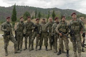 Savaşçı'da iki flaş ayrılık!