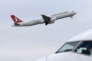THY uçağı kalp krizi geçiren yolcu nedeniyle Tahran'a zorunlu iniş yaptı