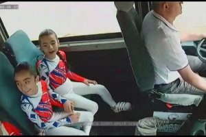 Öğrenciler kazada böyle savruldu