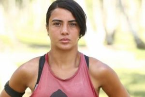Survivor Sabriye'den bikinili poz