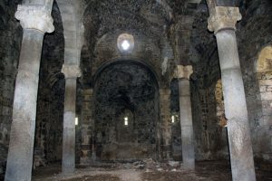 169 yıldır restore edilmeden ayakta duruyor