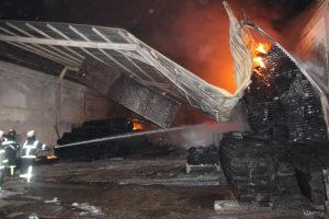 Gaziantep'te kereste fabrikasında yangın