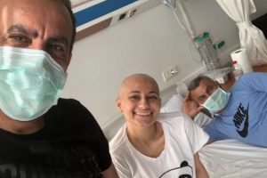 Haluk Levent'ten lösemi hastası baba kıza ziyaret