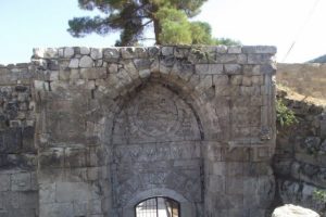 800 yıllık tarihi kapı 'yenilendi'