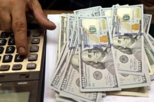 Dolar haftaya hareketli başladı