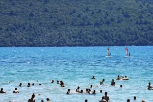 Deniz tuzu göze zarar veriyor!