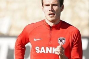 Elmar Bjarnason'dan A Milli Takıma destek