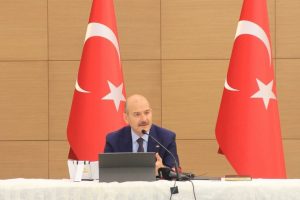 Bakan Soylu: ''Ben domuz yiyerek büyümedim''