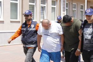 50 kaçak ve 5 organizatör yakalandı