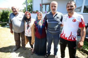 Nuray Levent, ailesine çifte bayram yaşattı