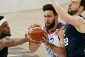 TBF Disiplin Kurulundan Fenerbahçe'ye para cezası
