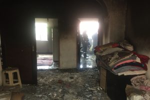 Bursa'da yangın! 2'si çocuk 3 kişi mahsur kaldıkları evden son anda kurtarıldı