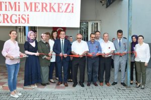 Bursa Mustafakemalpaşa HEM yılsonu sergisi açıldı