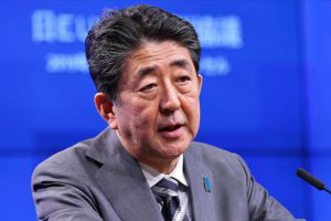 Japonya Başbakanı İran-ABD gerilimini azaltmak için rol üstleniyor