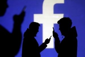 Facebook kullanıcıları izleyecek