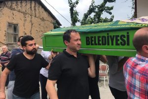 Gazeteci Cem Tekel'in annesi Bursa'da son yolculuğuna uğurlandı