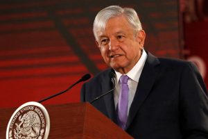 Meksika Devlet Başkanı Obrador, lüks uçağını ve helikopterlerini satışa çıkardı