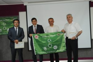 Yalova'da çevre dostu okullara ''yeşil bayrak''