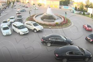Valinin makam aracı yanında drift atan sürücüye para cezası!