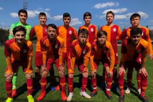 Galatasaray U14 Takımı'ndan Barcelona'ya 6 gol