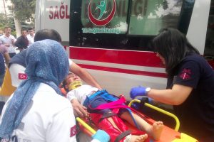 Oğluna araç çarpan annenin gözyaşları