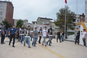 Uyuşturucu operasyonunda 6 tutuklama