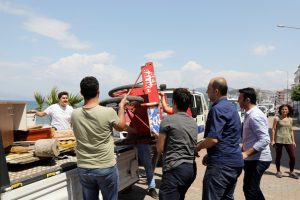 Bursa'da Mudanya ve Büyükşehir zabıtasından sahil işgaline müdahale