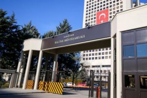 Hazine ve Maliye Bakanlığı'ndan skandal kredi notu kararına tepki