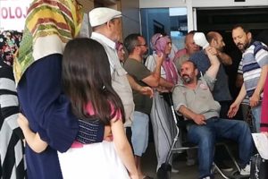 Bursa'da elini makineye kaptıran işçinin parmakları koptu