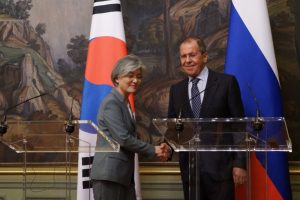 Lavrov, Güney Koreli mevkidaşıyla görüştü