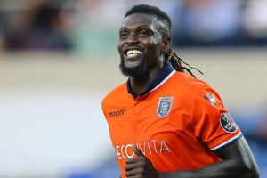 Adebayor 1 yıllığına Fenerbahçe'ye!