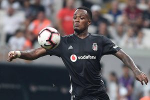 Cyle Larin Beşiktaş'tan ayrıldı