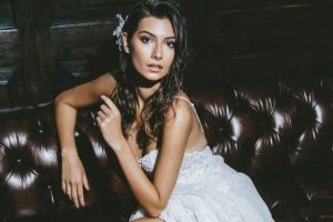 Buse İskenderoğlu: Zeka ve mizah beni etkiler