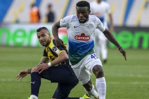 Azubuike Başakşehir'e doğru