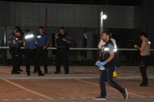 Ayrıldığı hamile eşini ve kardeşini vurdu