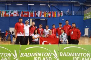 Para badmintonda 6 madalya sevinci