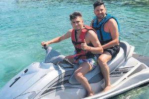 Cengiz Ünder'in tatil keyfi