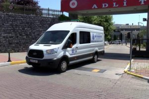 Yangında ölen çiftin cenazeleri Adli Tıp Kurumu'ndan alındı