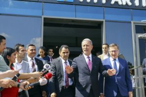 Hulusi Akar'dan Meral Akşener'e ziyaret