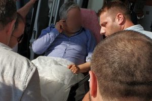 Otogar müdürü silahını temizlerken kendini vurdu