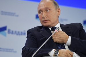 Putin, gıda ambargosunu 2020 sonuna kadar uzattı