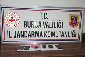 Bursa'da jandarma ekiplerinden tarihi eser kaçakçılarına suçüstü