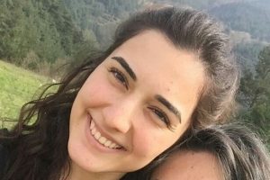Bursa'da üniversiteli Alara dünya gözüyle göremese de tek hayali gerçek oldu
