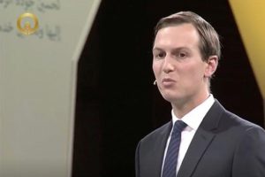 ''Sizi hayal kırıklığına uğratanlar oldu, Trump sizden vazgeçmedi''