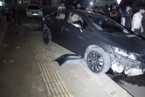 14 yaşındaki ehliyetsiz sürücü drift atmaya çalışınca olanlar oldu!