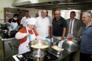 Bursa Mudanyalı aşçılar kalfalık için ter döktü