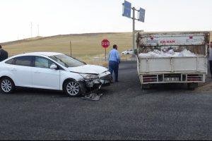 İki ayrı trafik kazasında 7 kişi yaralı