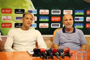 Faslı santrafor Bammou Alanyaspor'da